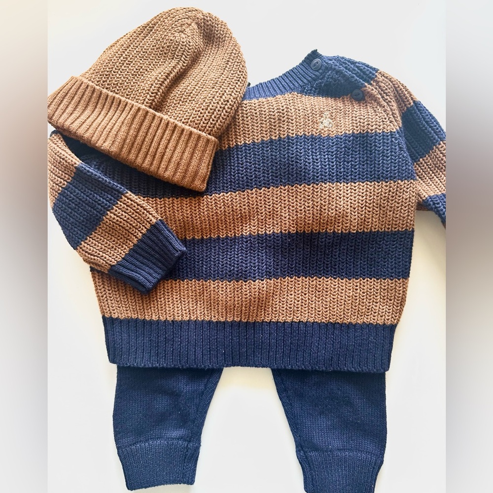 GAP Navy and Camel Striped Knit Sweater Set with Beanie